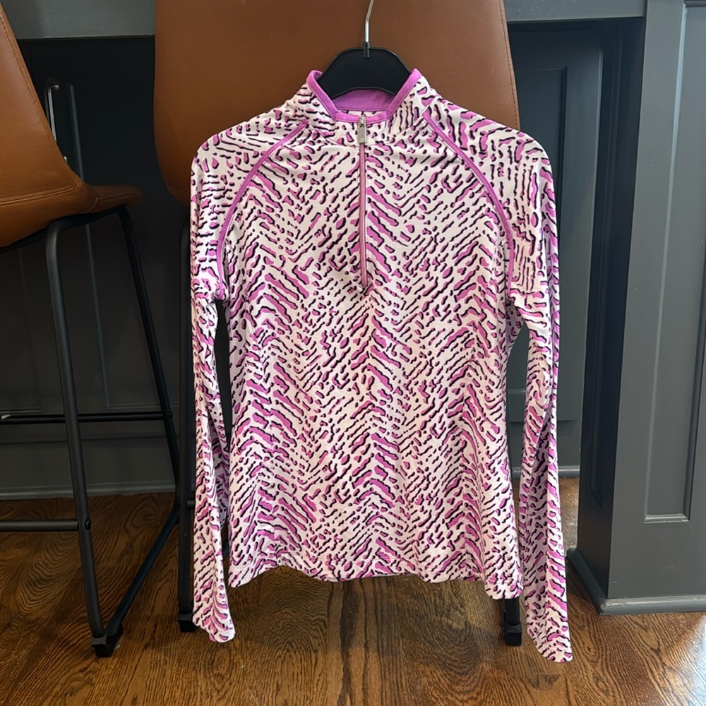 Tail White Label half zip golf top. Sz xs